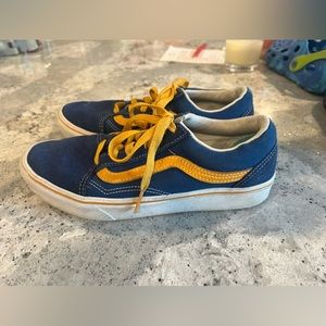 Boys Comfy Cush Vans